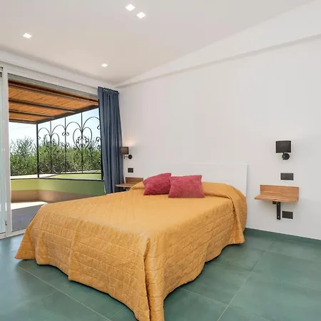 292 - Villare, Con Piscina E Terrazza, Relax Nel Di Apartman Lavagna