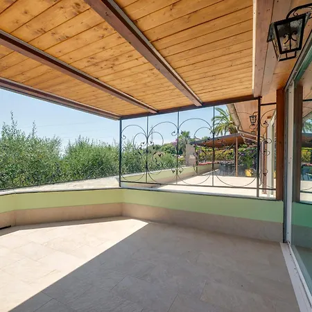 292 - Villare, Con Piscina E Terrazza, Relax Nel Di Appartement Lavagna