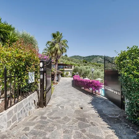 Apartmán 292 - Villare, Con Piscina E Terrazza, Relax Nel Di Lavagna