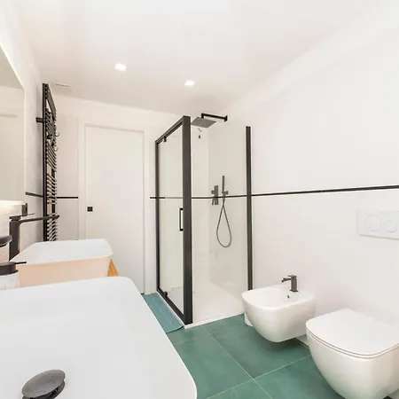 292 - Villare, Con Piscina E Terrazza, Relax Nel Di * Lavagna