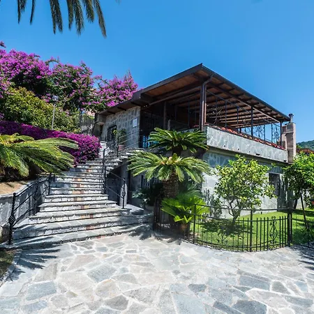 292 - Villare, Con Piscina E Terrazza, Relax Nel Di *
